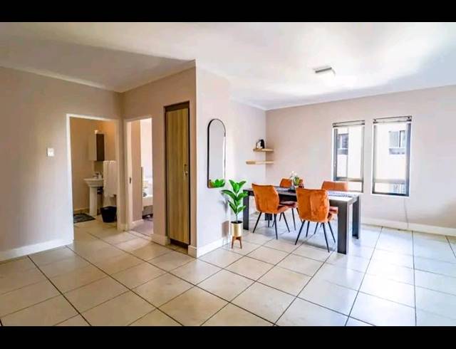 2 BEDROOM APARTMENT FOR SALE IN RIVONIA